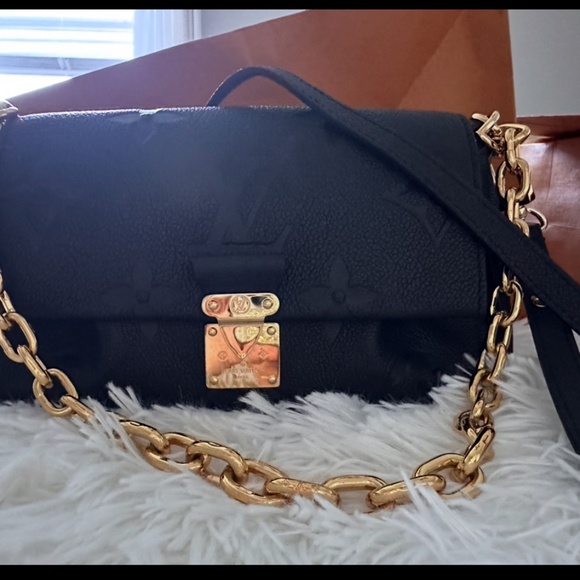 Louis Vuitton Favorite nm m emp Noir - Picture 1 of 4